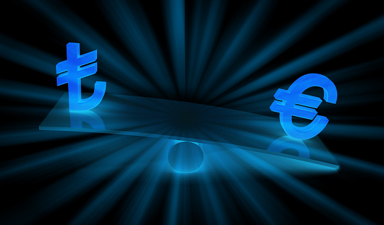 Dolar Ve T rk Liras Sembolleri Ile Seesaw Stok Foto raflar Anla ma dolar-ve-t-rk-liras-sembolleri-ile-seesaw-stok-foto-raflar-anla-ma