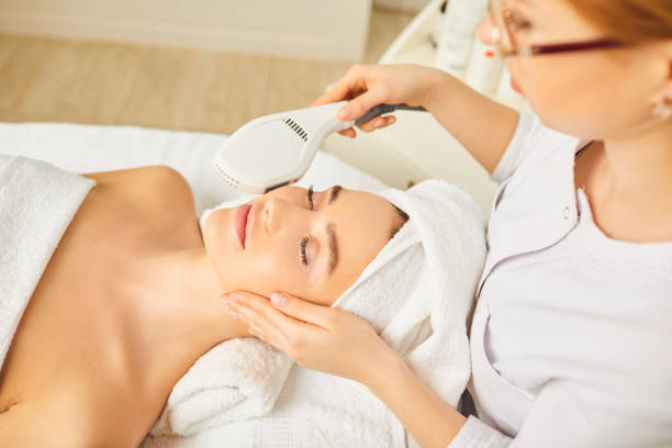 istock Hardware cosmetology. Cosmetology face procedure. 1148409793