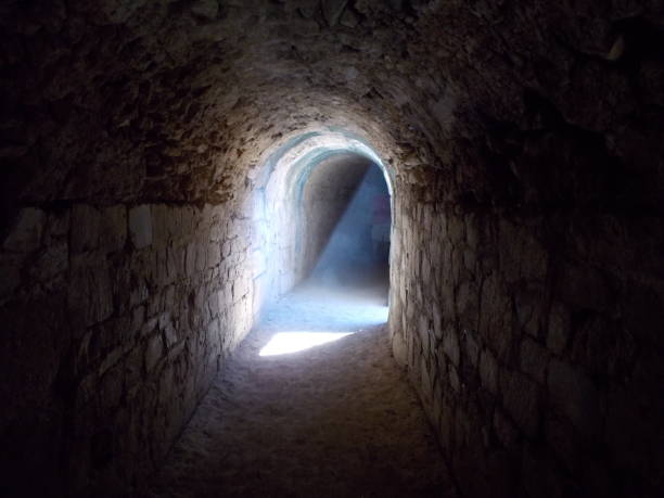 istock Dust in the tunnel 1148448915