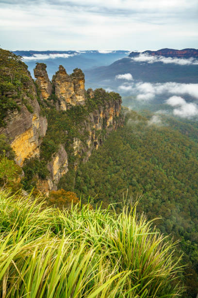istock three sisters from echo point in the blue mountains national park, australia 1148583531