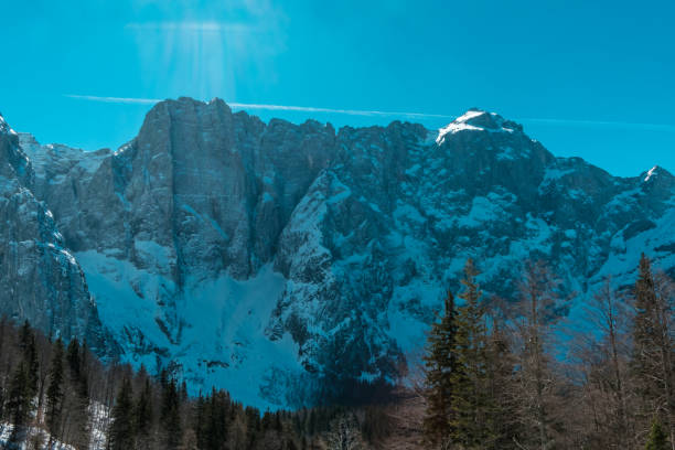 istock Sun goes down on Mangart, Italian alps 1148587029
