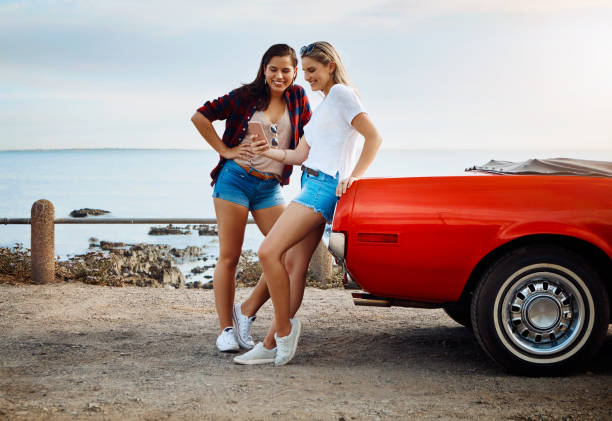 istock Discover the wonderful world on wheels 1148606066
