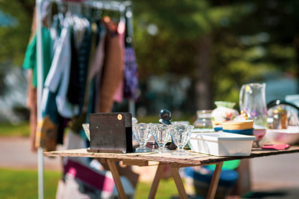 garage sale before moving house