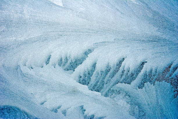窓の冬の霜が閉まる - winter close up nature macro ストックフォトと画像