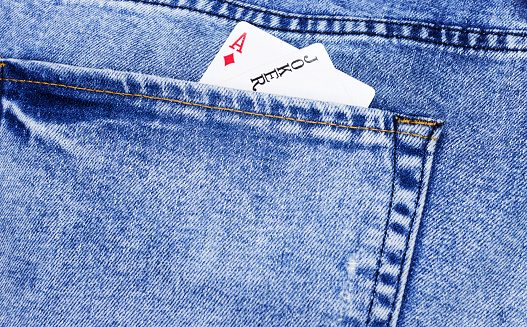 Ace of hearts in pocket - hide trump