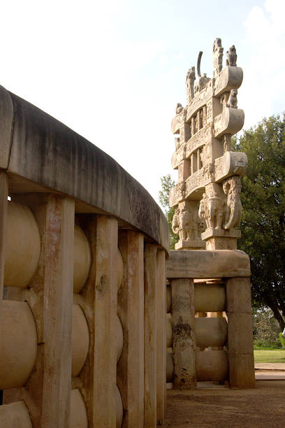 istock Gateway of Stupa at Sanchi 1148719525