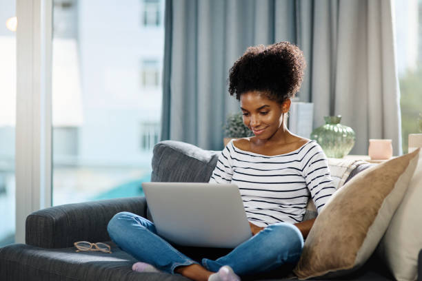 istock There's nothing some online time can't fix! 1148806293