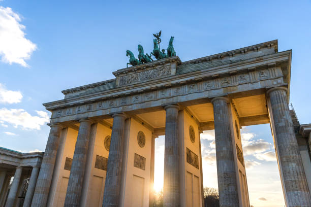 istock brandenburger tor berlin germany sundown view 1148817355