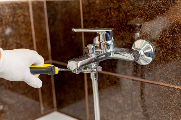 istock The process of mounting the bathroom faucet 1148818833