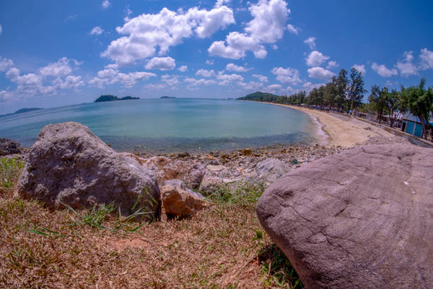 istock Rocks, beaches and emerald sea at Sairee Beach, Chumphon Province 1148820930