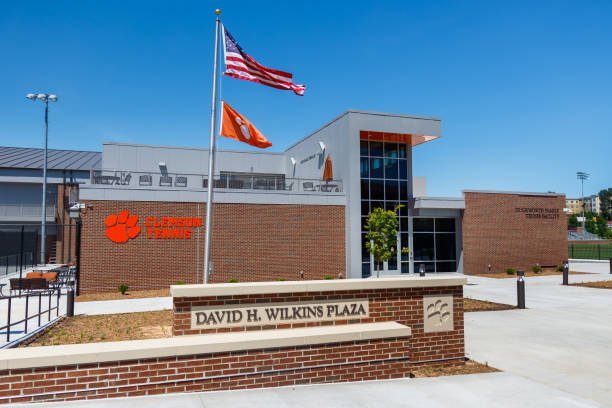 hoke sloan tennis center à clemson - clemson photos et images de collection