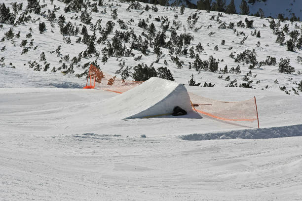 istock Snowboard Jump Ramp 1148829225