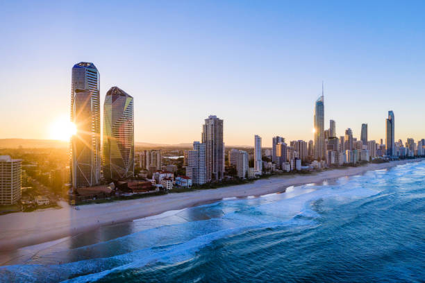 sunset over the city of gold coast looking from the south - queensland imagens e fotografias de stock