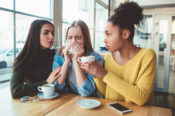 istock Girls in cafe 1148844867