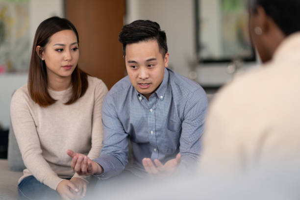 1,694 Asian Couple Counselling Stock Photos, Pictures & Royalty-Free Images  - iStock pakar psikiatri