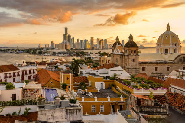fotografii de stoc, fotografii și imagini scutite de redevențe cu apus frumos peste cartagena, columbia - cartagena de indias