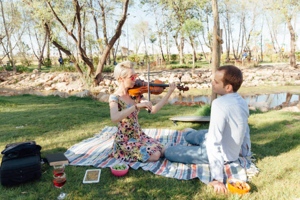 istock Love music at picnic 1148894876