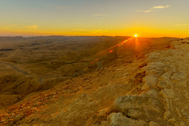 istock Sunset view of HaMakhtesh HaGadol (the big crater) 1148896621