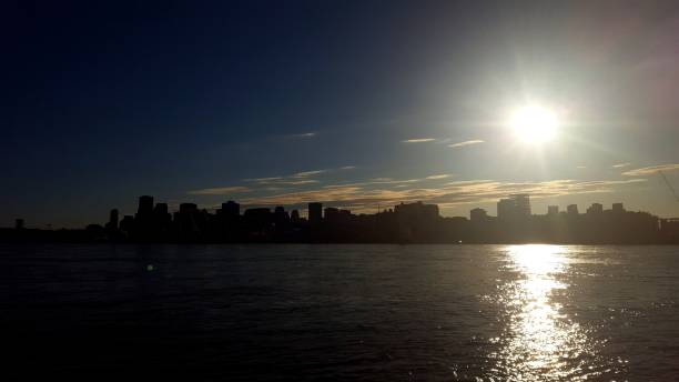 istock Sunset over the city (Photo1) 1148935633