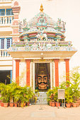 ein-blick-auf-sri-mariamman-in-singapur.jpg?b=1&s=170x170&k=20&c=3s2ErAmgwcUgbnnwkrwrM7HRjk9Kj39FXLGPaIB6ugw=