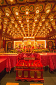 blick-auf-den-buddhistischen-tempel-in-chinatown-von-singapur.jpg?b=1&s=170x170&k=20&c=uN7tFppSWlhs3SOTIK4Qk9-h2Awtrd3VKU_RDhc4Ato=