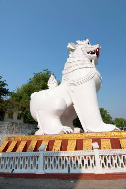 istock Lion statue at Su Taung Pyi Pagoda 1148967780