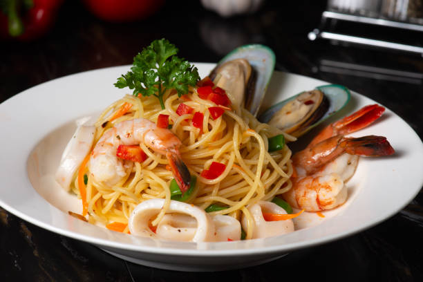 istock italian seafood saghetti with pasta with clams 1148968017