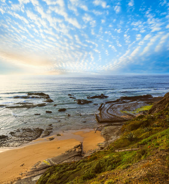 istock Natural amphitheater on beach (Algarve, Portugal). 1148995898