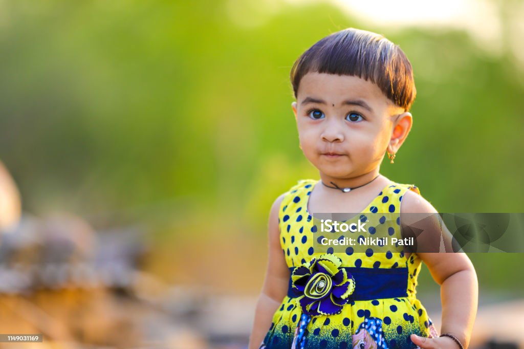 Dễ Thương Ấn Độ Bé Gái Chơi Trong Công Viên Hình ảnh Sẵn có - Tải xuống Hình ảnh Ngay bây giờ - Biểu cảm khuôn mặt, Bộ phận cơ thể người, Dễ Thương Ấn Độ Bé Gái Chơi Trong Công Viên Hình ảnh Sẵn có - Tải xuống Hình ảnh Ngay bây giờ - Biểu cảm khuôn mặt, Bộ phận cơ thể người,