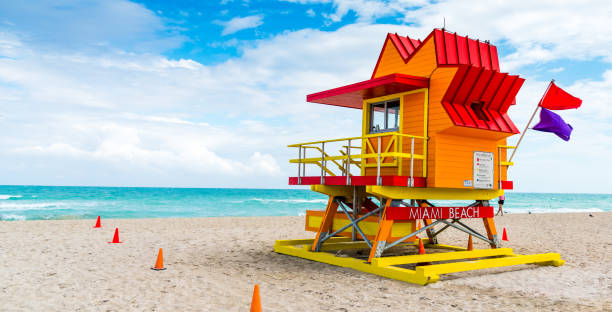 istock Lifeguard tower in Miami Beach under a cloudy sky 1149031527
