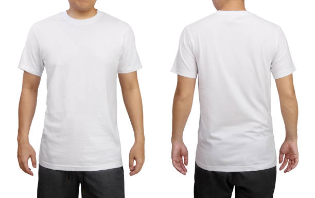weißes t-shirt auf einem jungen mann, der auf weißem hintergrund isoliert ist. vor-und rückansicht. - vorderansicht stock-fotos und bilder