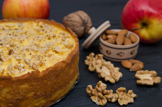 istock Homemade apple pie. Autumn composition with apples and pie. Autumn dessert. 1149056564