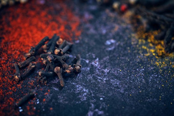 Spice Mix with Chili, Peppercorns and Cloves