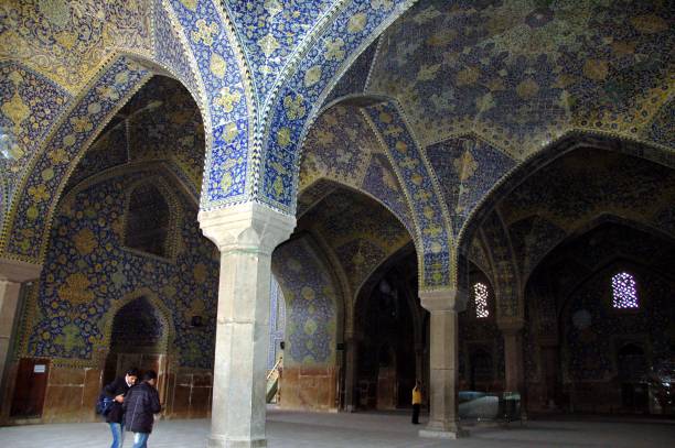 이 스파 한, 이란 - spirituality famous place isfahan dome 뉴스 사진 이미지