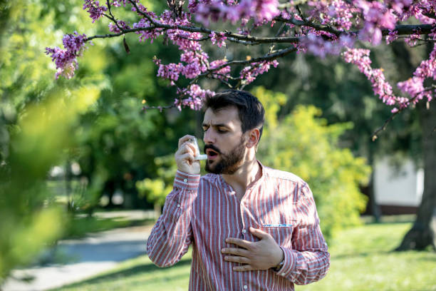 istock Man Using Asthma Inhaler Outdoor 1149090854