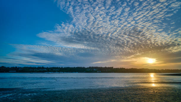 istock Olympia, Washington Sunset From Priest Point Park 1149105883