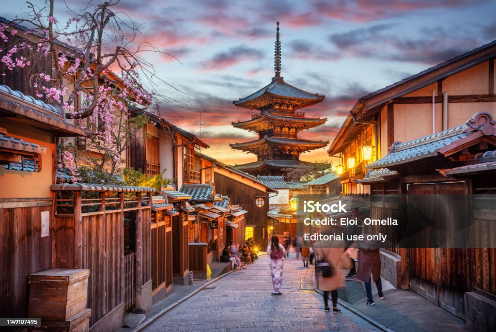 Pagoda Yasaka di Gion saat matahari terbenam, Kyoto, Jepang - Bebas Royalti Jepang Foto Stok