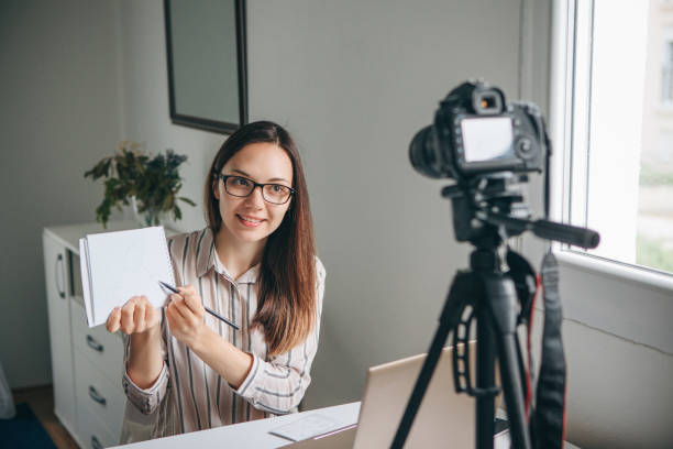 istock Girl blogger records video. 1149122791