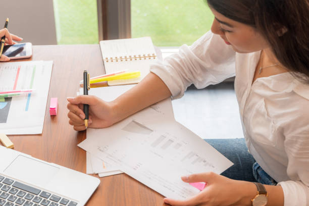 istock I will work in a calm cafe where the sun hits 1149172829