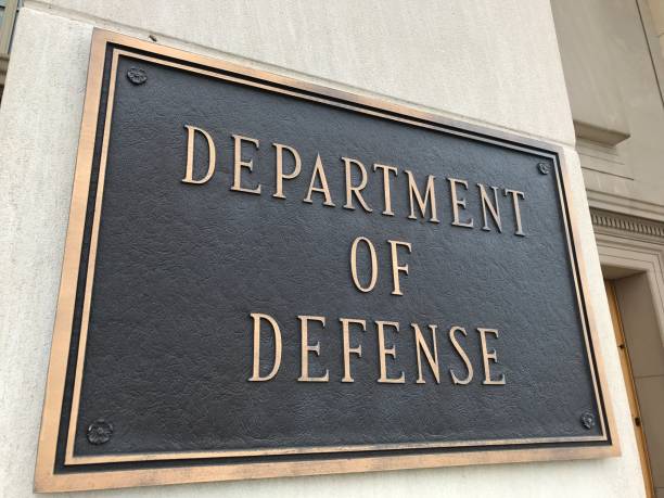 ameryka / pentagon-us department of defense.river entrance.sign. - central focus zdjęcia i obrazy z banku zdjęć