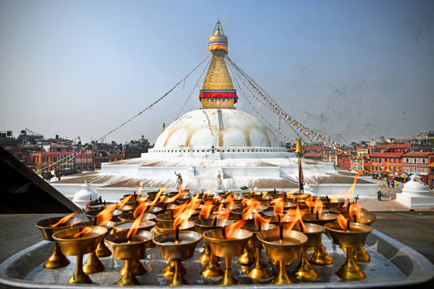 boudhanath, katmandou - bodnath stupa photos et images de collection