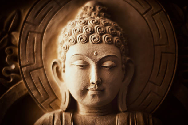 petit bouddha - asia buddha buddhism carving photos et images de collection