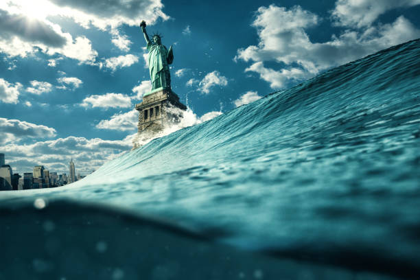 statue of liberty under attack illustration. global warming, democracy and crisis concept. - view into land imagens e fotografias de stock