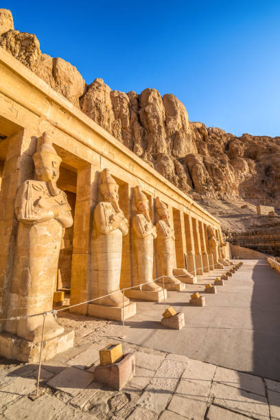 istock View of the temple 1149286806
