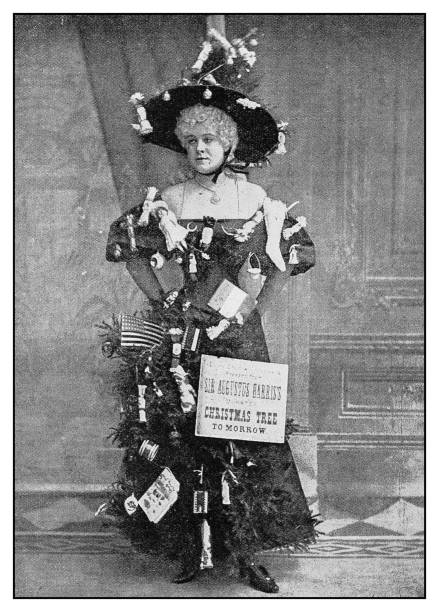 античное фото: актриса нита карлион в качестве елки - christmas season christmas tree nostalgia stock illustrations