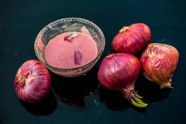 10,553 Onion Juice Stock Photos, Pictures & Royalty-Free Images - iStock | Onion  juice for hair