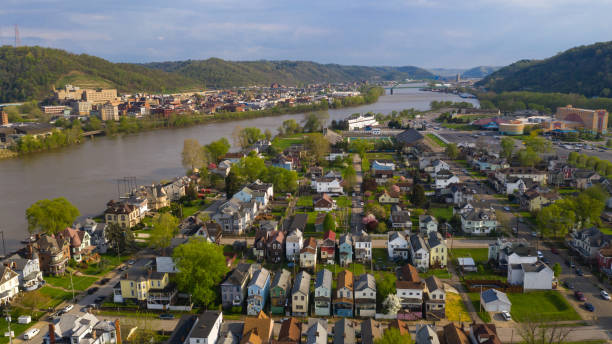 The Ohio River cuts Through Wheeling West Virginia Bridgeport Ohio stock photo