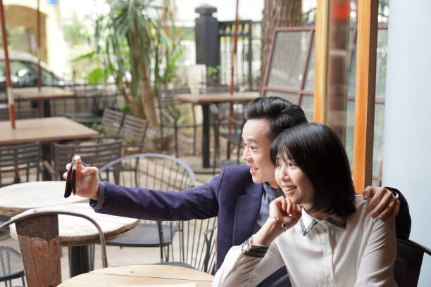 istock Coffee shop's parent-child leisure time 1149465568