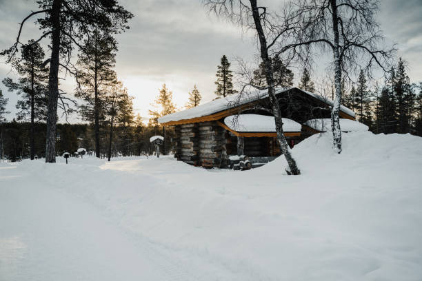 istock House in the Snow 1149469930