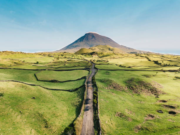 The road to the volcano Pico The road to the volcano Pico in Azores basalt photos stock pictures, royalty-free photos & images